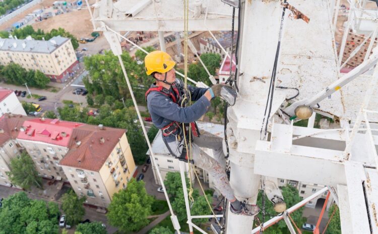 Badania wysokościowe – klucz do bezpiecznej pracy na wysokości