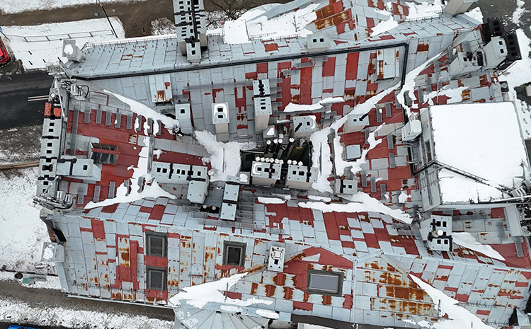 alpinplus-inspekcja-dachu-dronem-z-powietrza